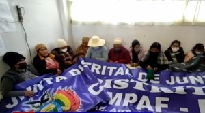 Padres de familia masifican huelga de hambre en El Alto, anuncian otras movilizaciones