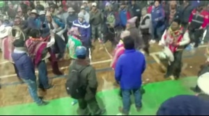Militantes protagonizan una pelea campal en Congreso del MAS en Potosí 