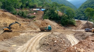 Requena analiza medida cautelar a la vía por el Madidi y Apolobamba: “será la carretera de la devastación y la minería”