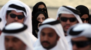 Cómo es el sistema de tutelaje masculino que pesa sobre las mujeres en Qatar (y cómo se aplica realmente en la práctica)