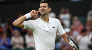 Winbledon: Djokovic avanza sólidamente contra Wawrinka y Tsitsipas acaba con el sueño de Murray