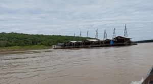 Fiscalía imputa a 57 personas por 2 delitos por explotación ilegal de minerales en Beni