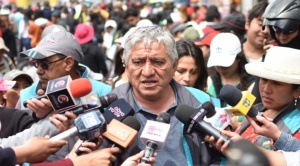 Arias afirma que la calidad de agua en La Paz “es buena”; anuncia cumbre para la llegada de “El Niño”