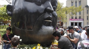 Voluptuosidades que llevaron el arte colombiano al reconocimiento mundial evocan a Botero