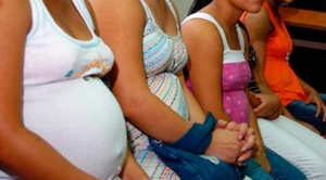 Bolivia reportó 35.470 embarazos en adolescentes en 2022; 2.134 casos son en menores de 15 años 1