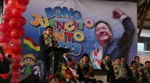 Evo crítica al Gobierno por no haber mejorado el pago del Bono Juancito Pinto