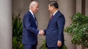 Biden y Xi hacen evaluación positiva de la reunión que mantuvieron tras un año de tensiones