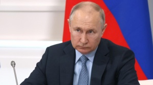 Rusia inscribe a dos candidatos que enfrentarán a Putin en las elecciones de marzo