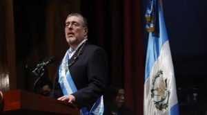 Después de 9 horas de espera, Bernardo Arévalo asume la Presidencia en Guatemala y promete “nunca más el autoritarismo”