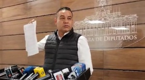Diputado evista asegura que ministro Montaño debe ser aprehendido “en las próximas horas"