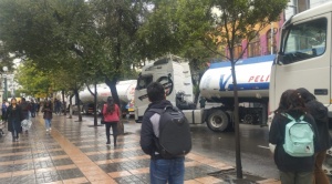 YPFB: bloqueo con cisternas en La Paz es una represalia por suspensión a empresa por narcotráfico