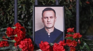 Rusia devuelve el cuerpo de Navalny a su madre, a más de una semana de ocurrida la muerte  