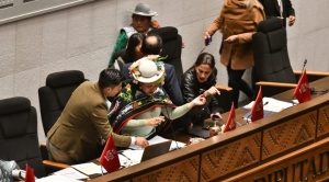 La Cámara de Diputados prevé reanudar su sesión este martes