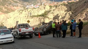 Un vehículo vuelca en Mallasilla y deja solo daños materiales