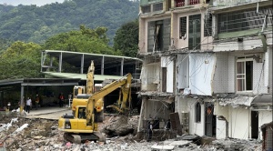 Taiwán mantiene búsqueda de más de 600 personas atrapadas o desaparecidas tras el sismo
