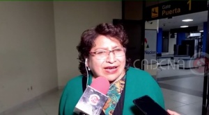 Dina Chuquimia dice que no presentó su renuncia y el Gobierno ya le ofrece otro cargo