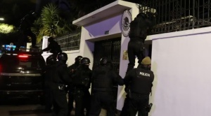 Bolivia “condena enérgicamente la irrupción” policial de Ecuador a la residencia diplomática de México en Quito