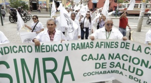 Médicos van al paro de 72 horas, a las protestas se suman otros sectores 