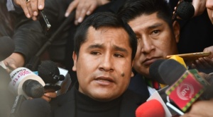 Huaytari dice que resolución del Senado impide que tratar leyes antiprórroga en Cámara Baja