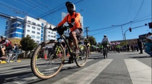 Una bicicleteada familiar antecede a la presentación del proyecto de Red de Ciclovías en la zona Sur