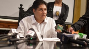Ministro de Medio Ambiente y Agua: Gobernación de La Paz promueve carreteras en áreas protegidas por desconocimiento de leyes