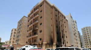 Decenas de muertos tras el incendio en un edificio residencial en Kuwait