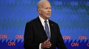 Tras mala actuación en el debate, Biden discutirá con su familia si se mantiene como candidato 1
