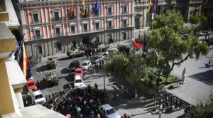 Gobierno advierte "intereses extranjeros" tras la toma de plaza Murillo y evistas ratifican que fue un montaje