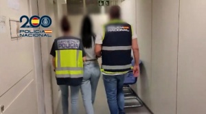 Esposa de Marset queda en arresto administrativo en España, mientras espera su extradición