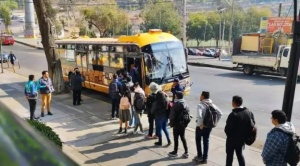 Plan de contingencia de la Alcaldía ante la falta de diésel reduce rutas y  cambia horarios de buses municipales 1