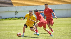 The Strongest le gana a Always Ready en un entrenamiento en Achumani  1