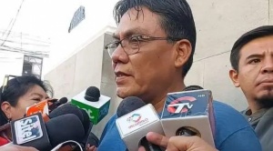  Diputado Arce formaliza denuncia contra el Presidente por los delitos de uso indebido de influencias y bienes del Estado 1