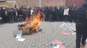 Marcha de choferes termina en saqueos a oficinas de la Federación Andina de Choferes de El Alto; hay dos aprehendidos 1