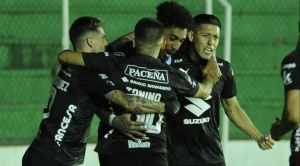 Bolívar golea a Oriente en Santa Cruz y es campeón del torneo Clausura 1