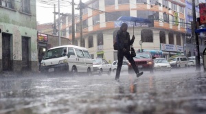 Senamhi emite alerta naranja y posible desbordes de ríos en 8 departamentos 1