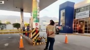 ANH detecta desvío de 3.800 litros de combustible en Tiquipaya y precinta estación de servicio 1