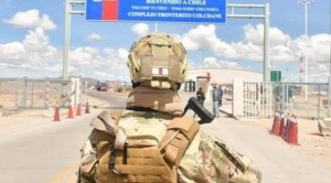 Chile libera y devuelve a Bolivia a los tres militares encontrados en su territorio  1