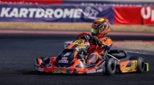 Karting: boliviano Martínez compite en Abu Dabi y logra el tercer puesto en su categoría 1