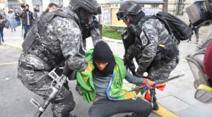 La Policía reporta dos personas arrestadas en marcha evista en La Paz 1