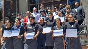 Jóvenes culminan con éxito Programa Boot Camps de Formación Básica en Servicio Gastronómico 1