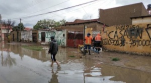 Inundaciones en barrio cochabambino: vecinos piden soluciones ante colapso del alcantarillado 1