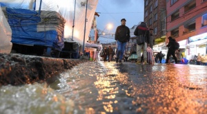 Hoy rige una alerta por lluvias en siete  departamentos; el riesgo de crecida de  ríos se mantiene hasta el 31 de enero 1