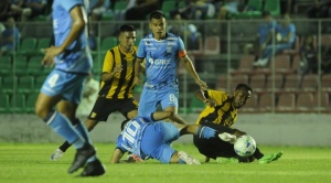 Con un efectivo Triverio, el Tigre golea a Blooming en el debut de Zago  1