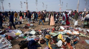 Al menos 15 muertos en una estampida en el festival hindú de Kumbh Mela, en el norte de la India 1