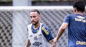 Neymar se incorpora al Santos y Terceros comparte su primera práctica con el astro 1