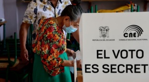 Ecuador se prepara para una jornada electoral clave en medio de una alta polarización 1