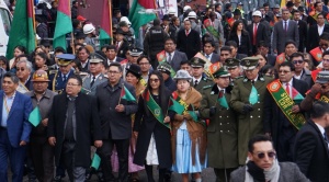 El Alto realiza desfile cívico-militar y policial por su 40 aniversario 1