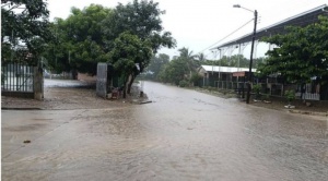 Lluvias en Santa Cruz: desborde del río Yapacaní y calles anegadas 1