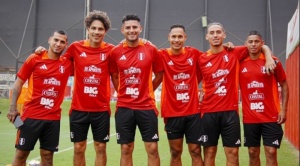 Perú cumple su tercera práctica con la inclusión de jugadores del Alianza Lima 1