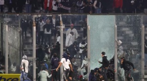 Incidentes en las afueras de un estadio chileno dejan dos fallecidos  1